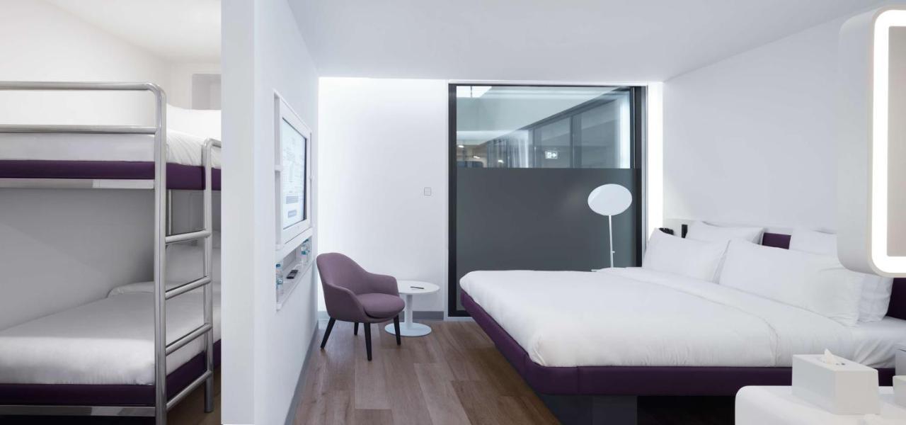 Yotelair Istanbul Airport, Duty Free - International Transit Area Exterior foto